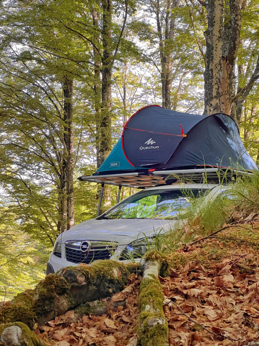 Come Organizzare il Perfetto Weekend Outdoor: Consigli per Campeggiare con Stile